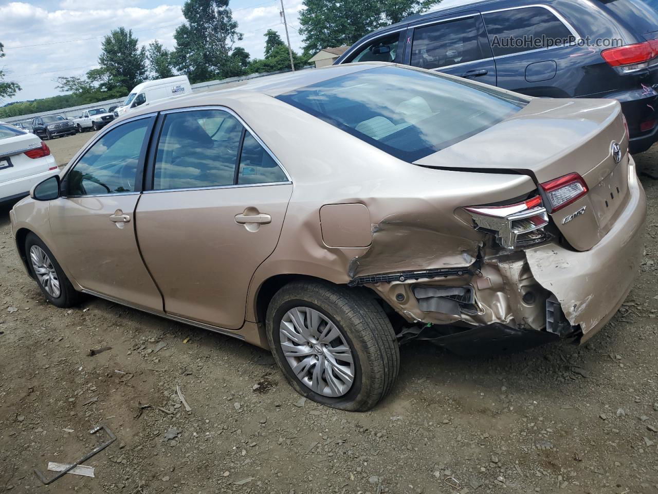 2012 Toyota Camry Base Золотой vin: 4T4BF1FK2CR171224