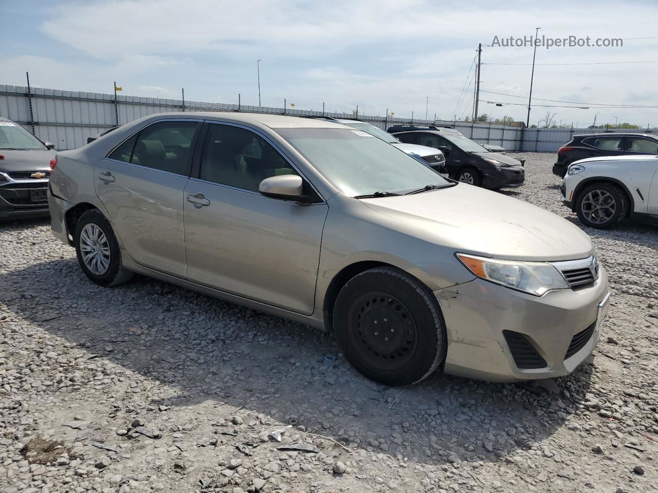 2013 Toyota Camry L Tan vin: 4T4BF1FK2DR289338