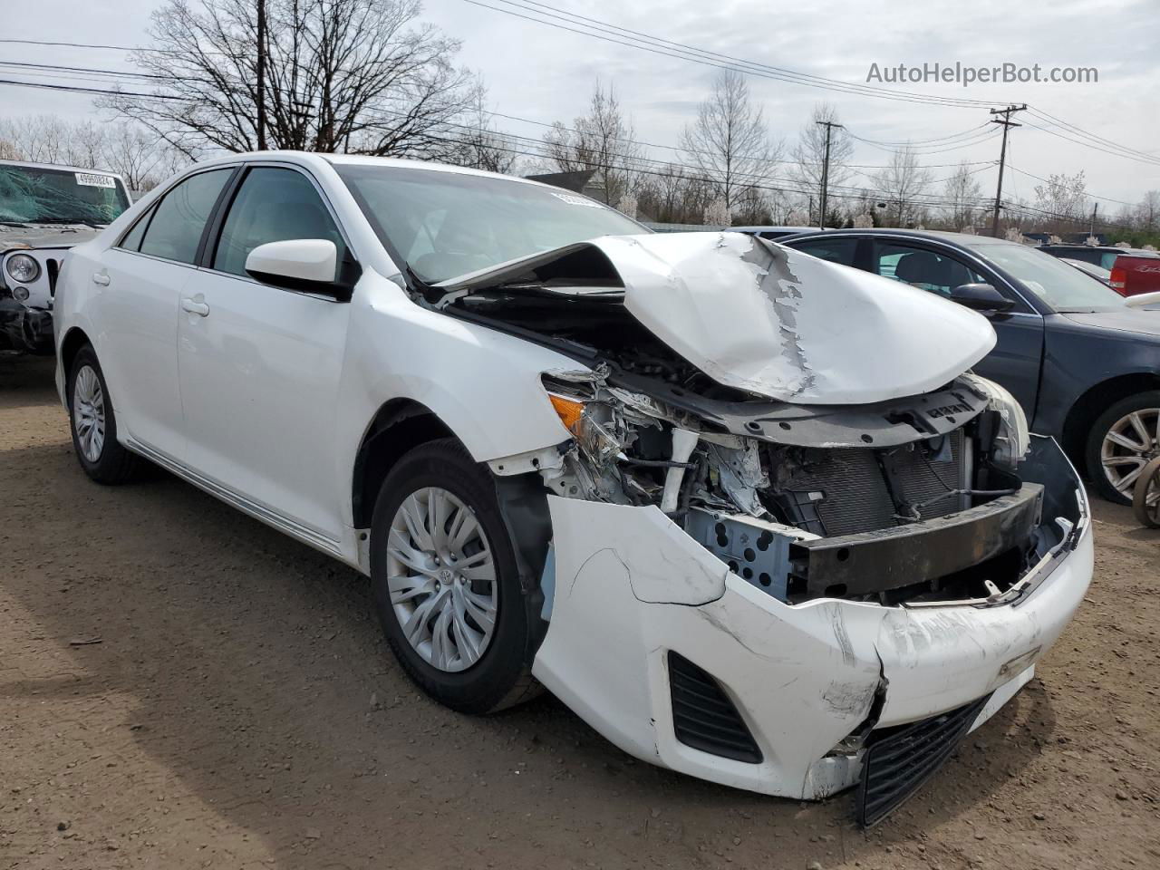 2013 Toyota Camry L White vin: 4T4BF1FK2DR300189