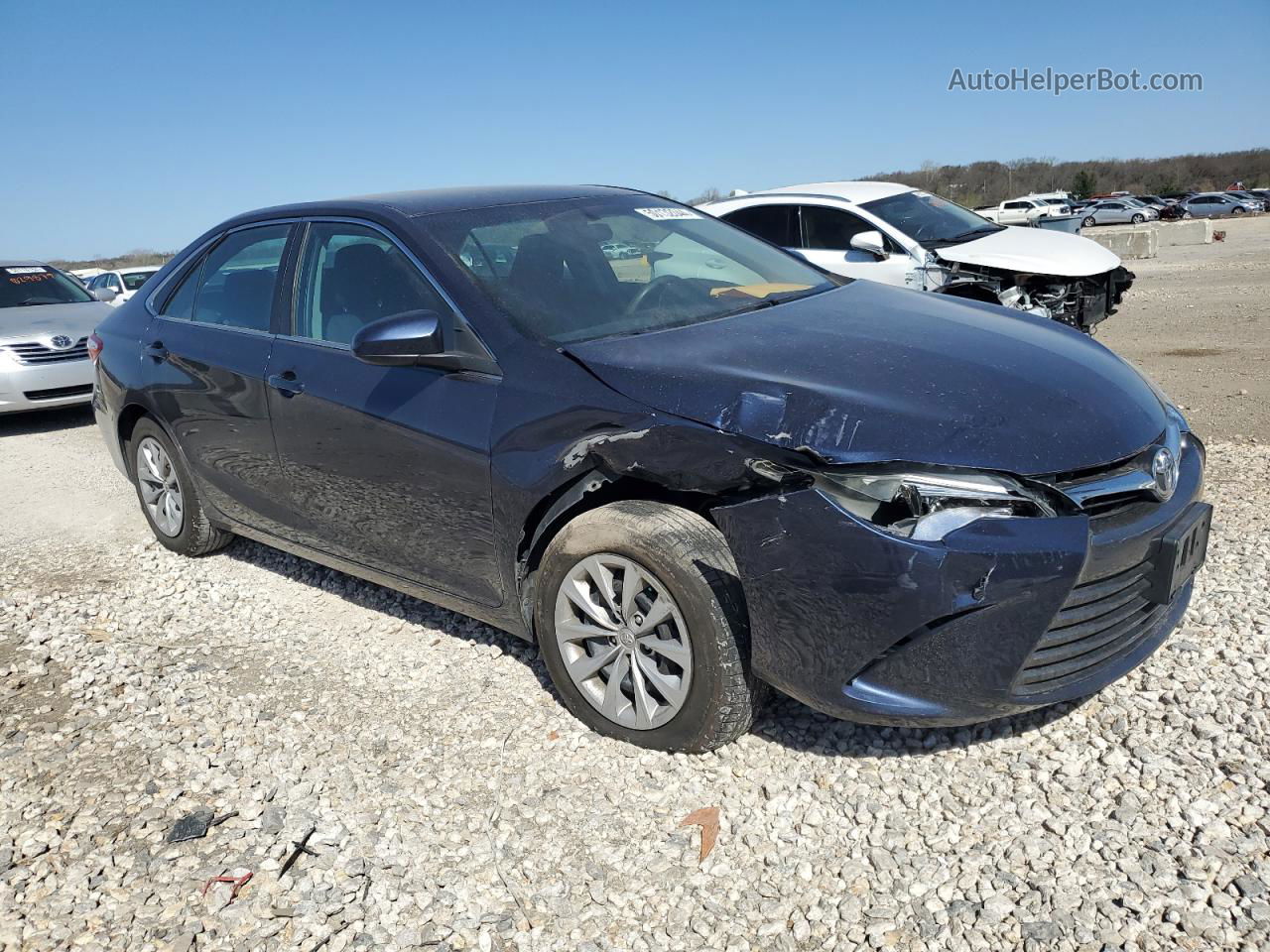 2016 Toyota Camry Le Blue vin: 4T4BF1FK2GR517438