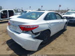 2016 Toyota Camry Le Белый vin: 4T4BF1FK2GR557017