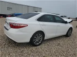 2016 Toyota Camry Le White vin: 4T4BF1FK3GR537598