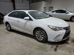 2016 Toyota Camry Le White vin: 4T4BF1FK3GR545233