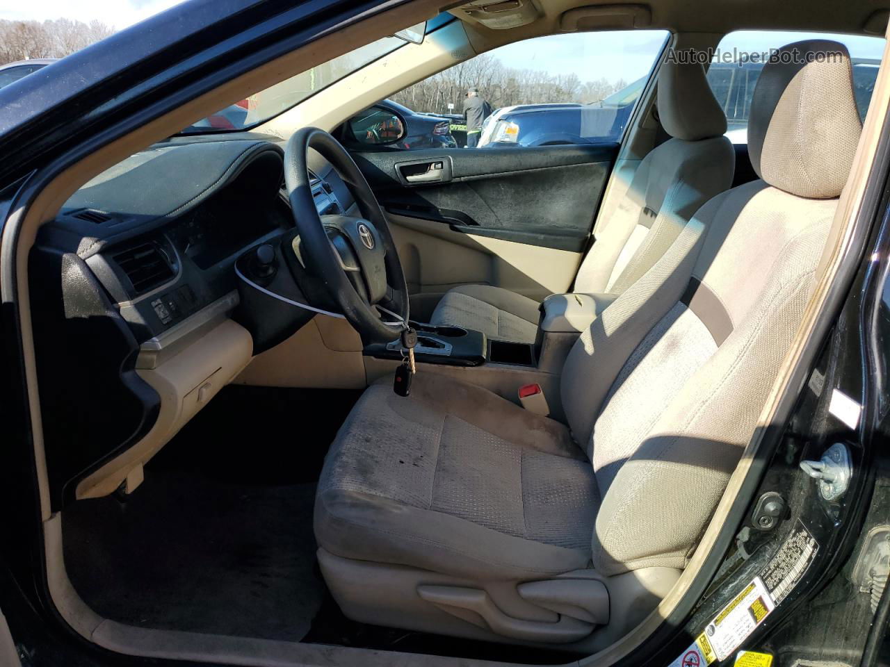 2012 Toyota Camry Base Черный vin: 4T4BF1FK4CR202019