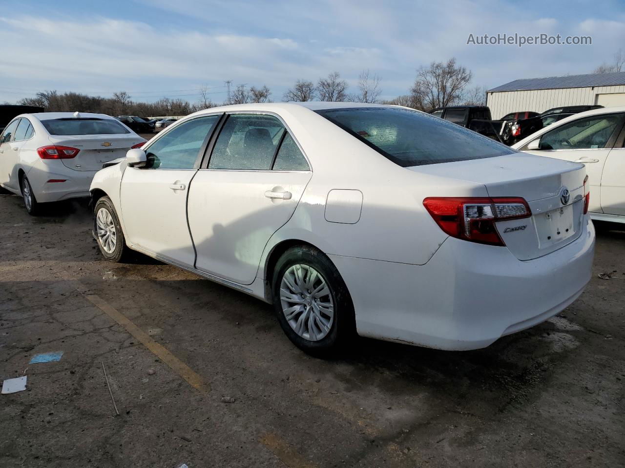 2012 Toyota Camry Base White vin: 4T4BF1FK4CR252127