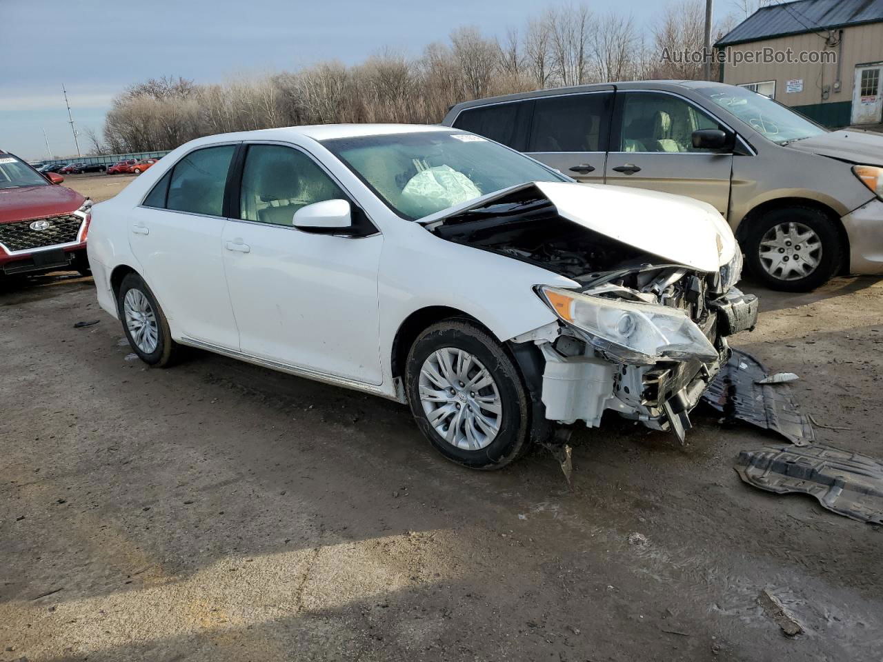 2012 Toyota Camry Base White vin: 4T4BF1FK4CR252127