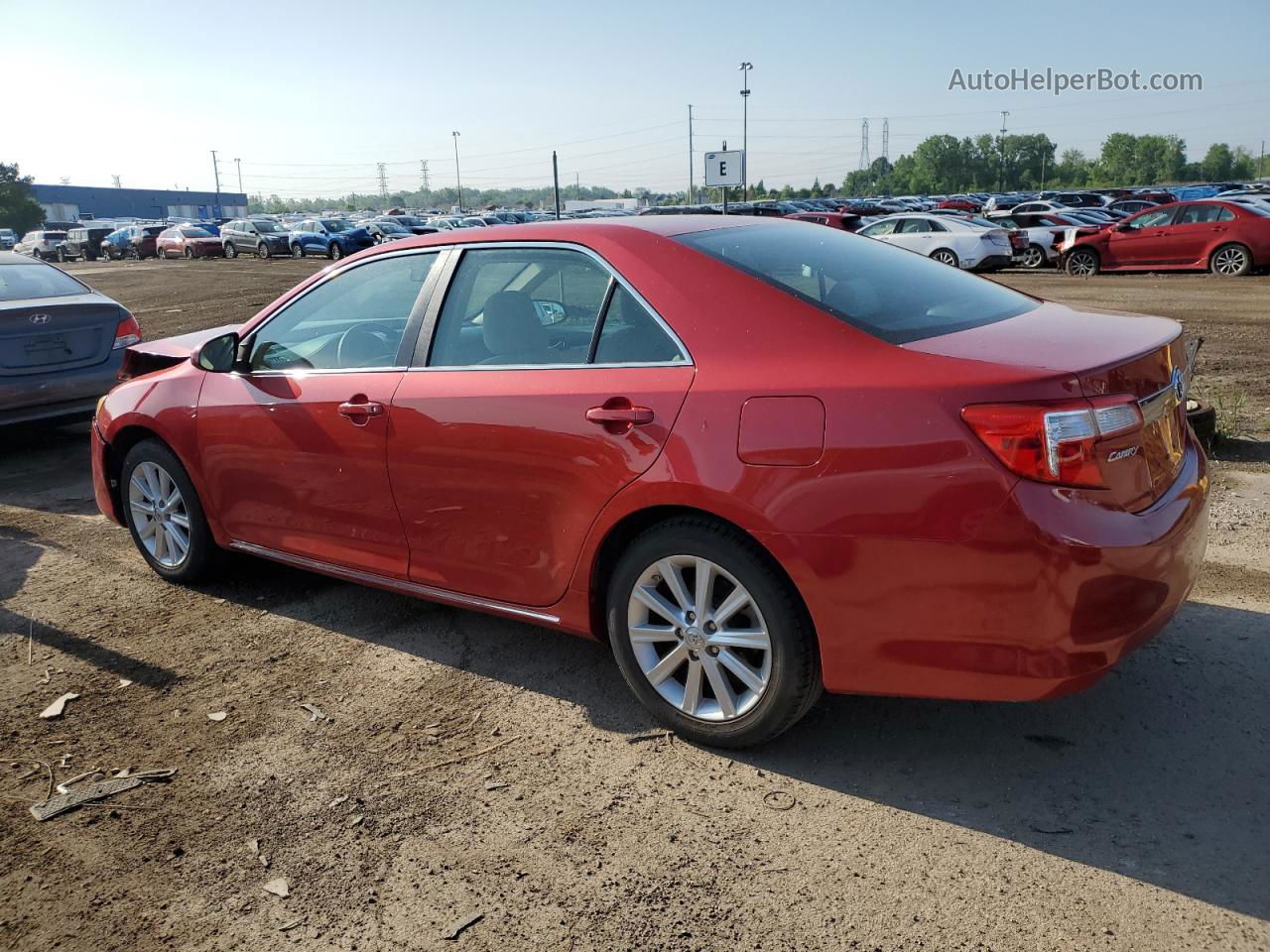 2012 Toyota Camry Base Red vin: 4T4BF1FK5CR267526