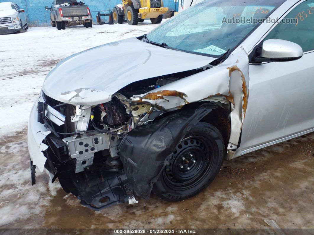 2014 Toyota Camry Le Silver vin: 4T4BF1FK5ER346522