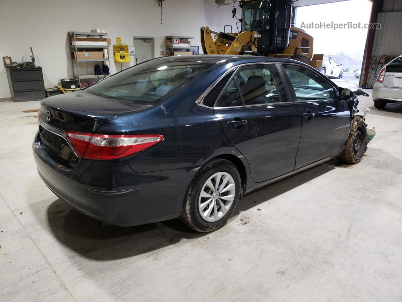 2016 Toyota Camry Le Blue vin: 4T4BF1FK5GR528112