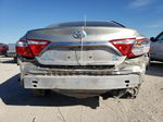 2016 Toyota Camry Le Золотой vin: 4T4BF1FK5GR530457