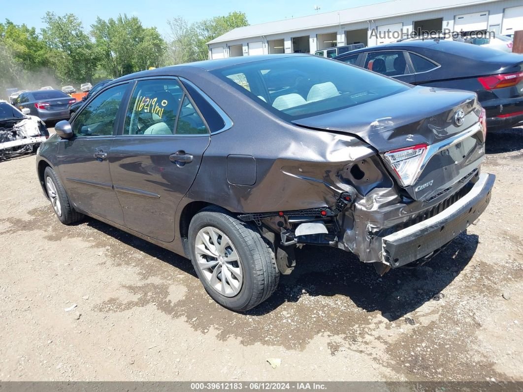 2016 Toyota Camry Le Gray vin: 4T4BF1FK5GR539823