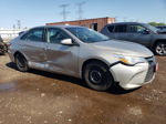 2016 Toyota Camry Le Silver vin: 4T4BF1FK6GR517460