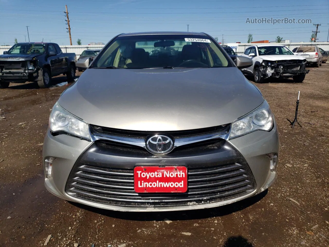 2016 Toyota Camry Le Серебряный vin: 4T4BF1FK6GR517460