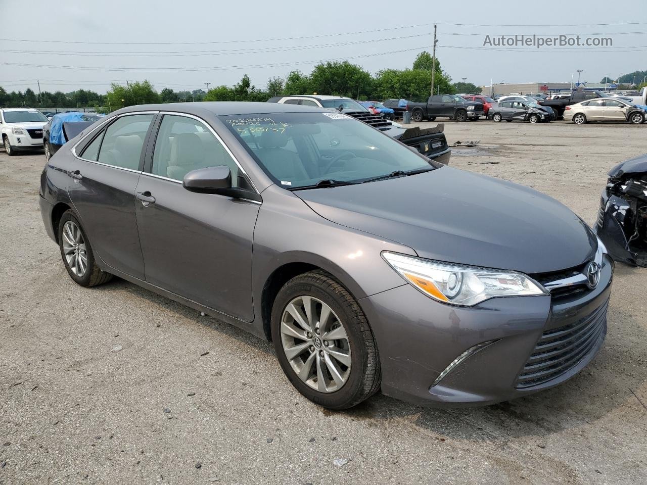 2016 Toyota Camry Le Gray vin: 4T4BF1FK6GR530757