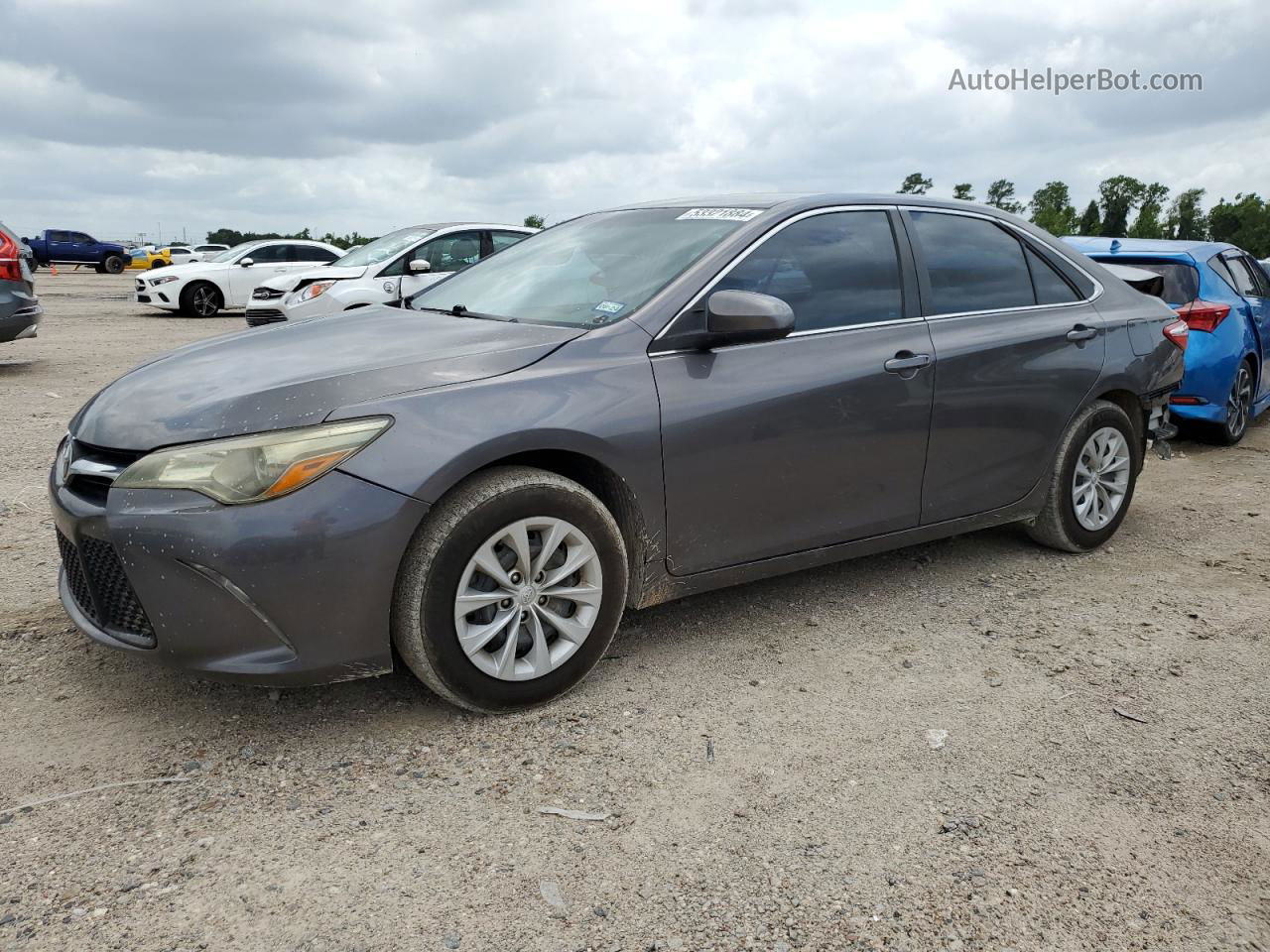 2016 Toyota Camry Le Gray vin: 4T4BF1FK6GR541094