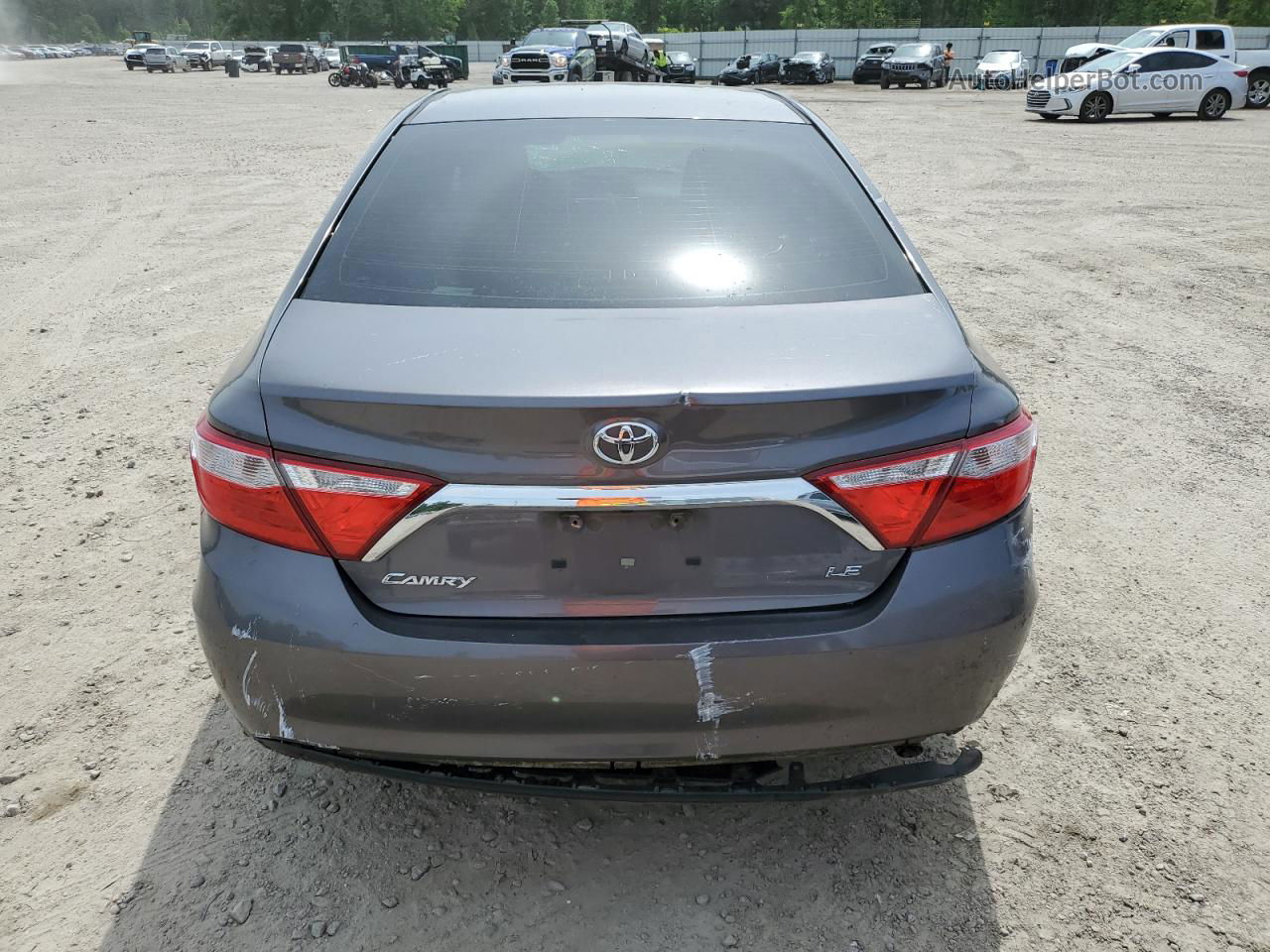 2016 Toyota Camry Le Gray vin: 4T4BF1FK6GR547915