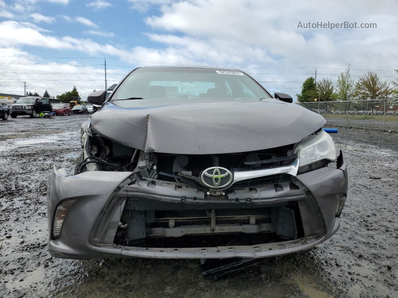 2016 Toyota Camry Le Gray vin: 4T4BF1FK6GR567291