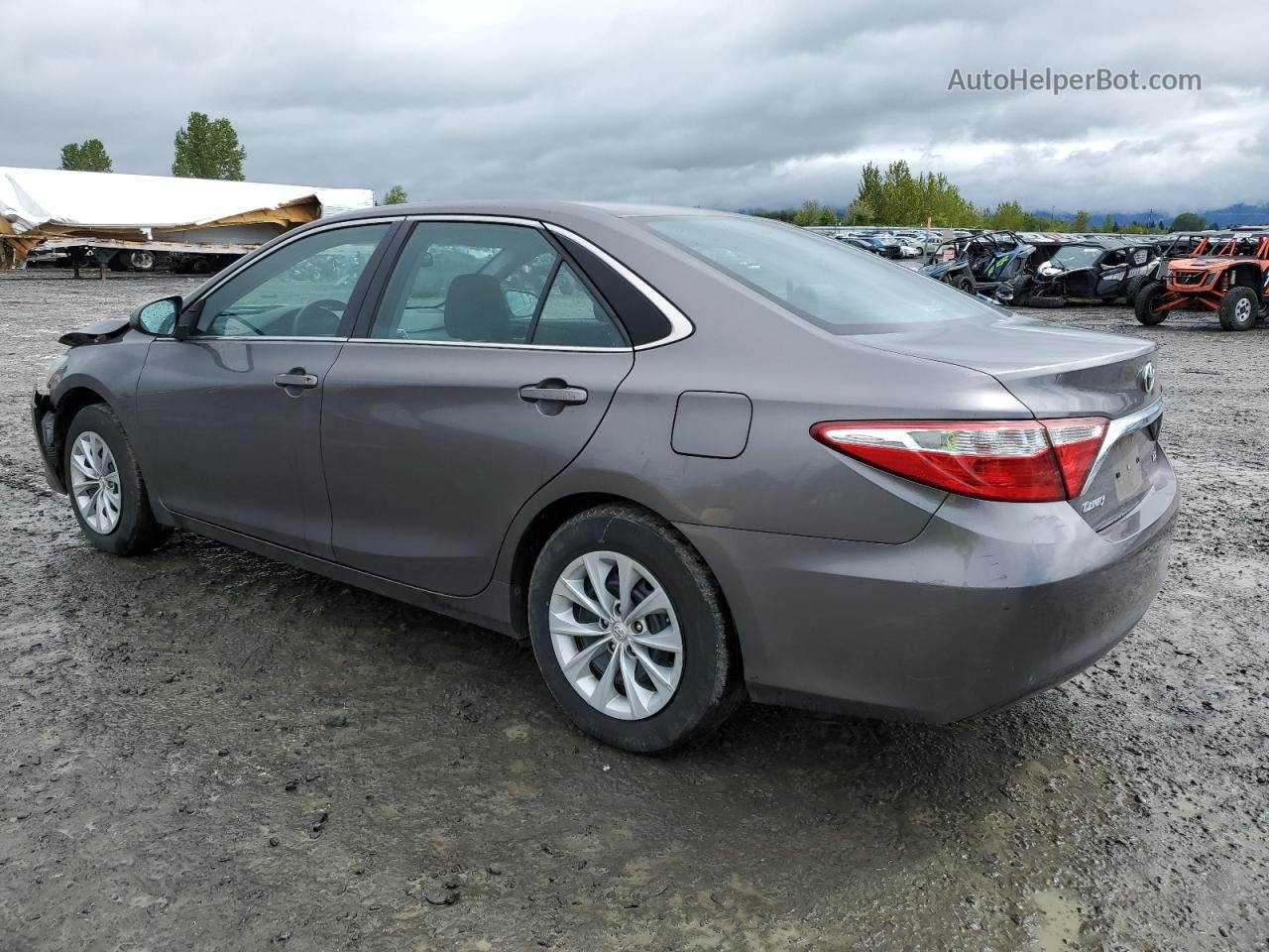 2016 Toyota Camry Le Gray vin: 4T4BF1FK6GR567291