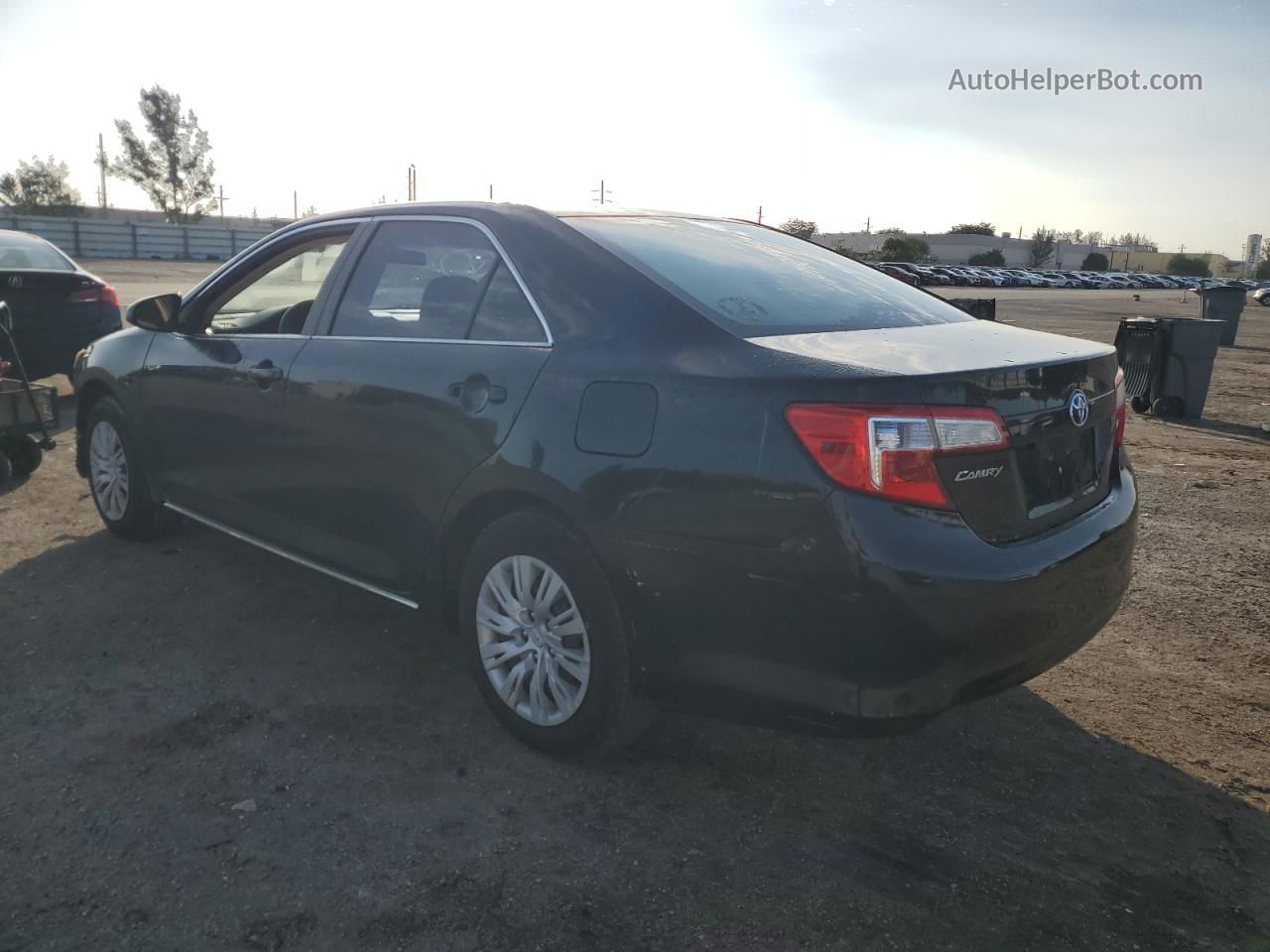 2012 Toyota Camry Base Черный vin: 4T4BF1FK7CR173485