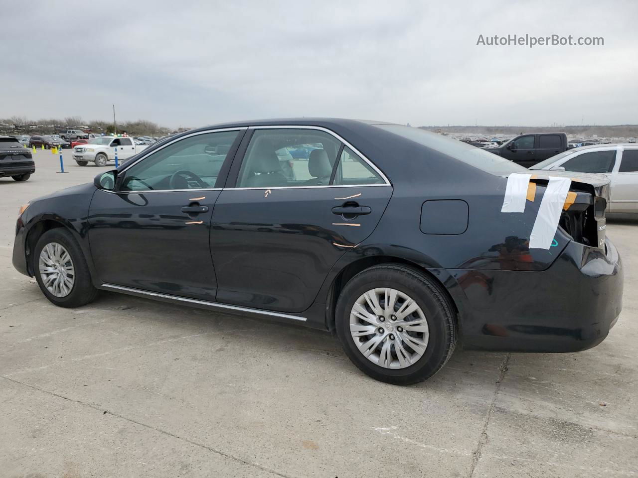 2012 Toyota Camry Base Черный vin: 4T4BF1FK7CR174720