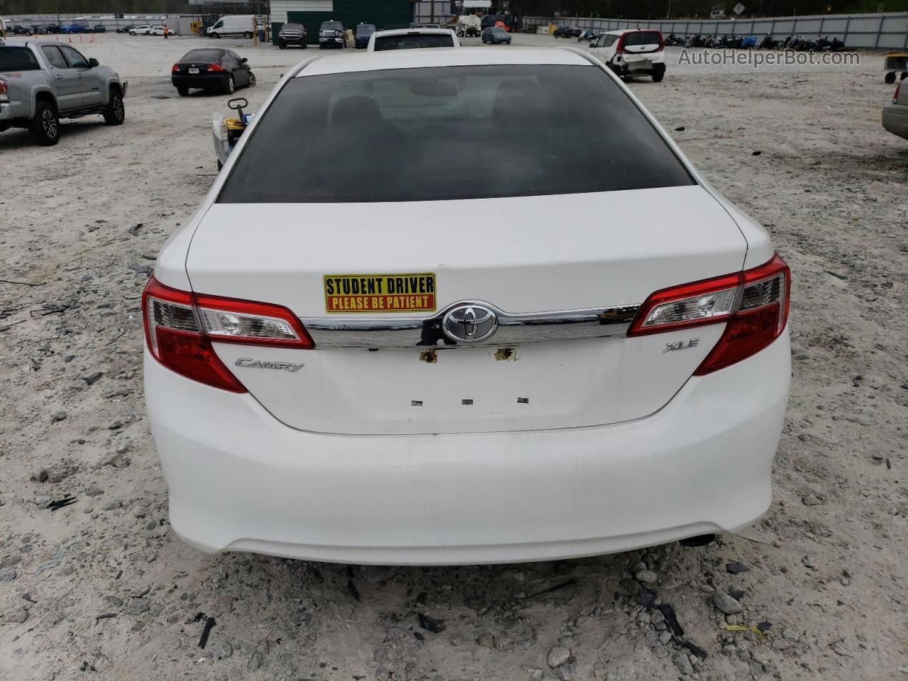 2013 Toyota Camry L White vin: 4T4BF1FK7DR317540