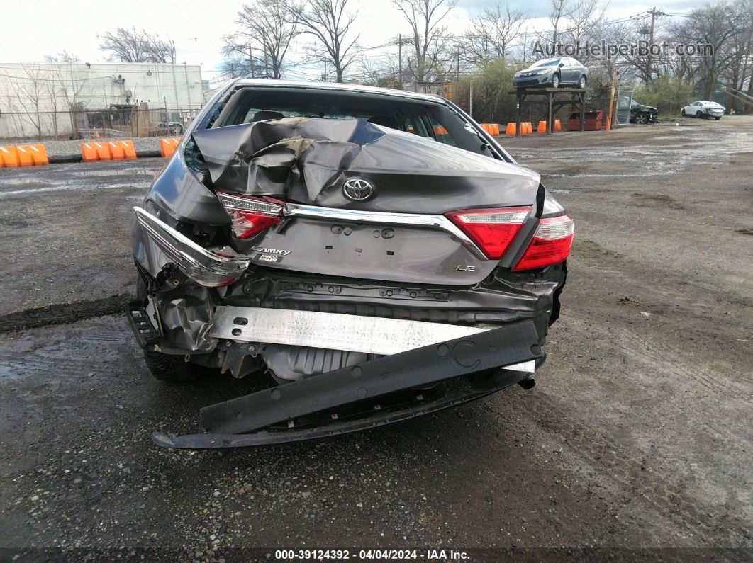 2016 Toyota Camry Le Silver vin: 4T4BF1FK7GR533800