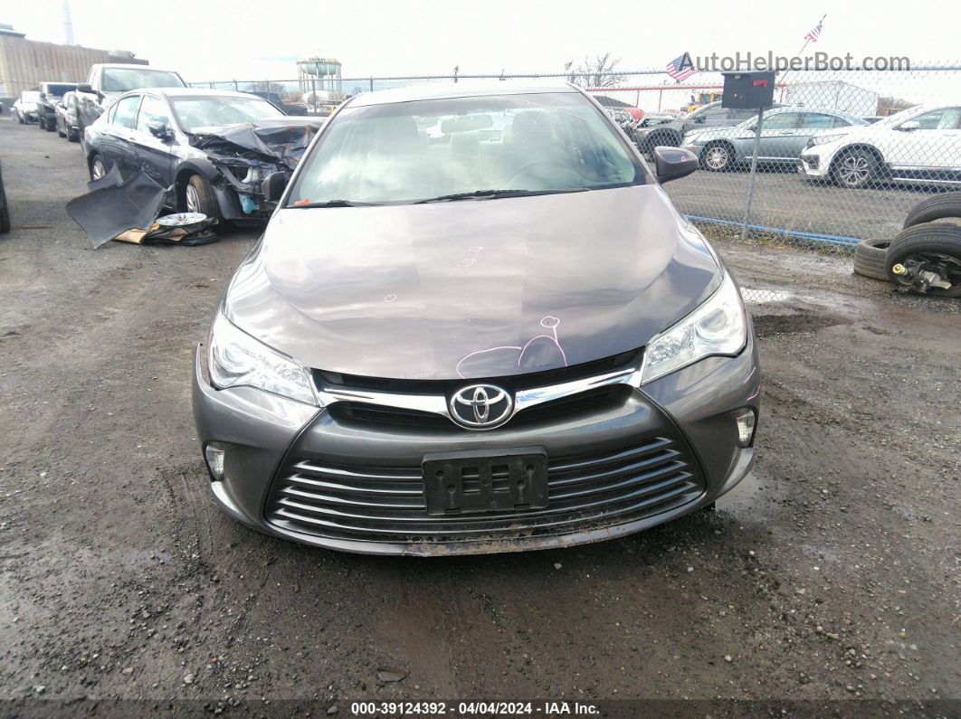 2016 Toyota Camry Le Silver vin: 4T4BF1FK7GR533800