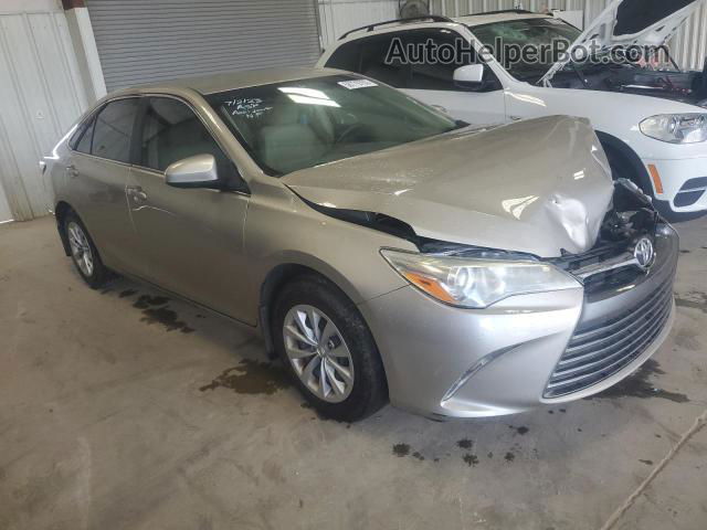 2016 Toyota Camry Le Beige vin: 4T4BF1FK7GR555862