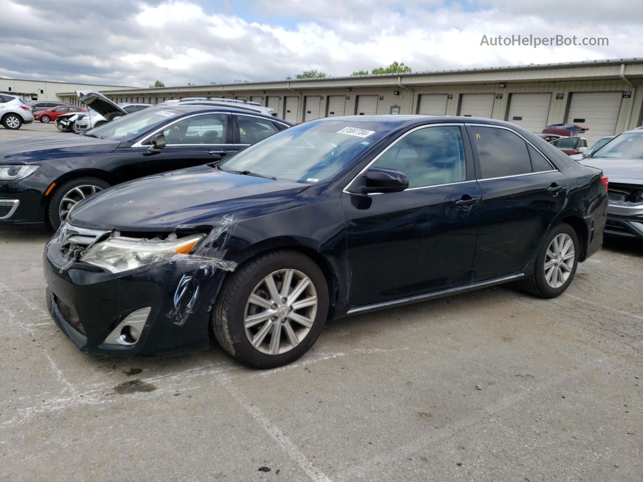 2012 Toyota Camry Base Черный vin: 4T4BF1FK8CR207420