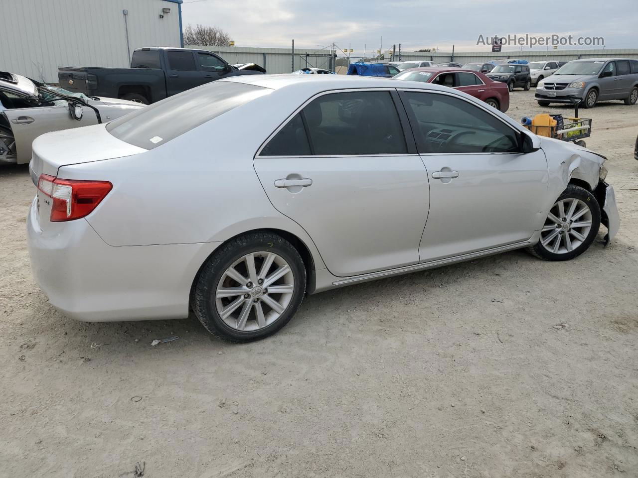 2012 Toyota Camry Base Серебряный vin: 4T4BF1FK8CR261588