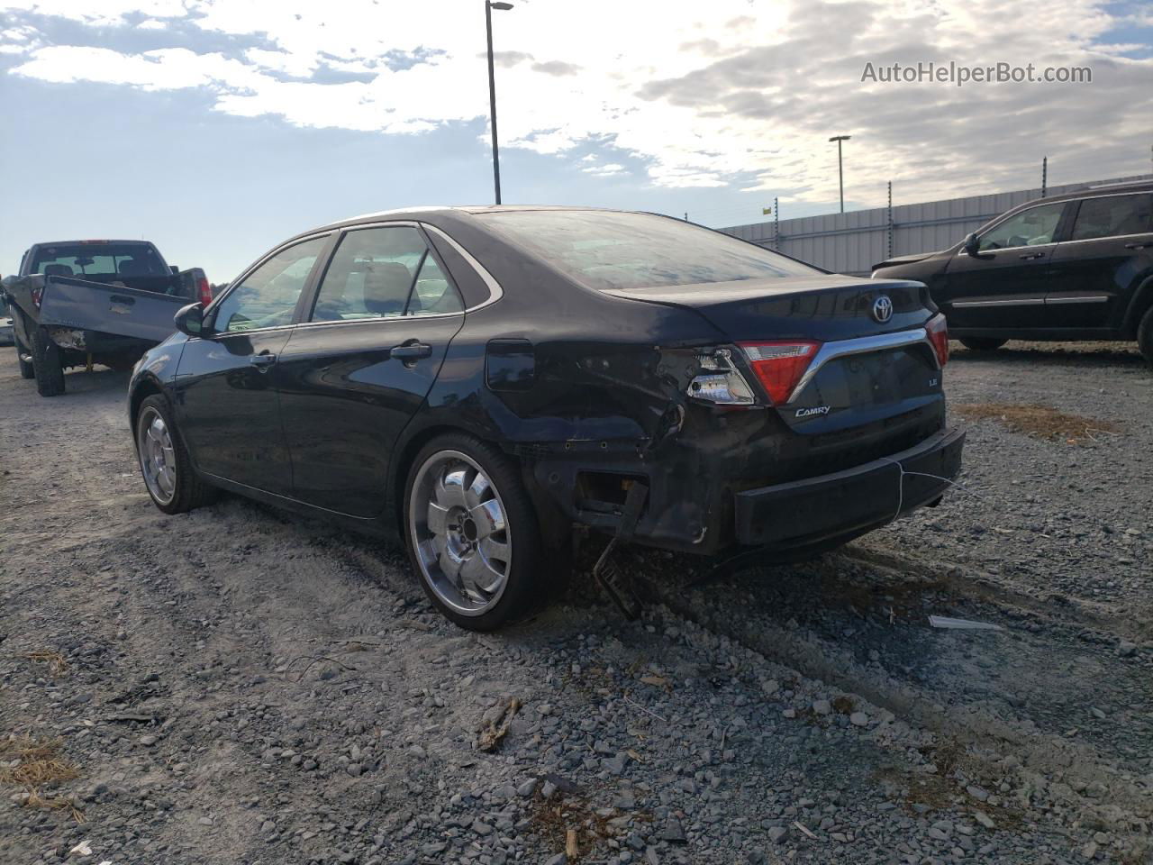 2016 Toyota Camry Le Black vin: 4T4BF1FK8GR542019