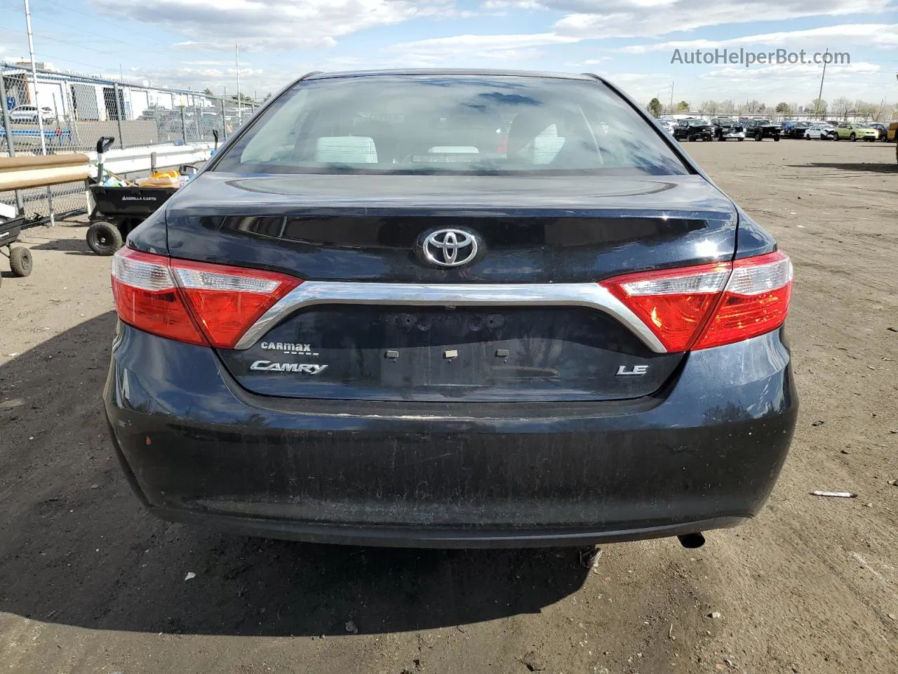 2016 Toyota Camry Le Черный vin: 4T4BF1FK8GR559936