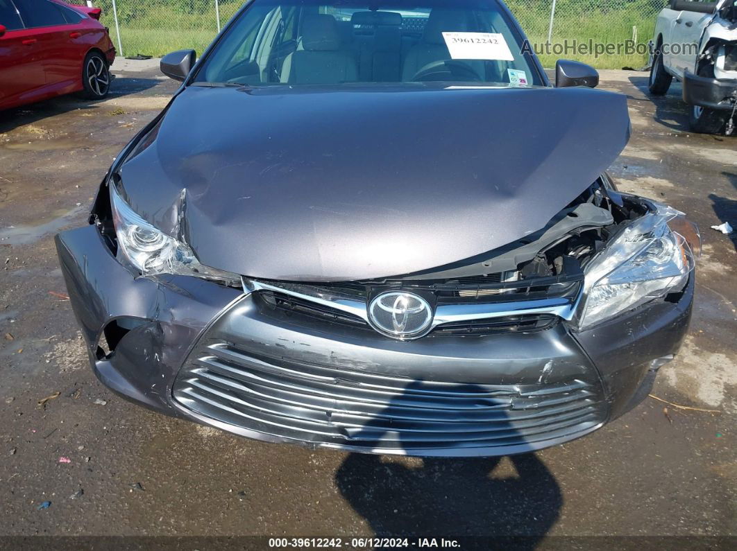 2016 Toyota Camry Le Серый vin: 4T4BF1FK8GR577112