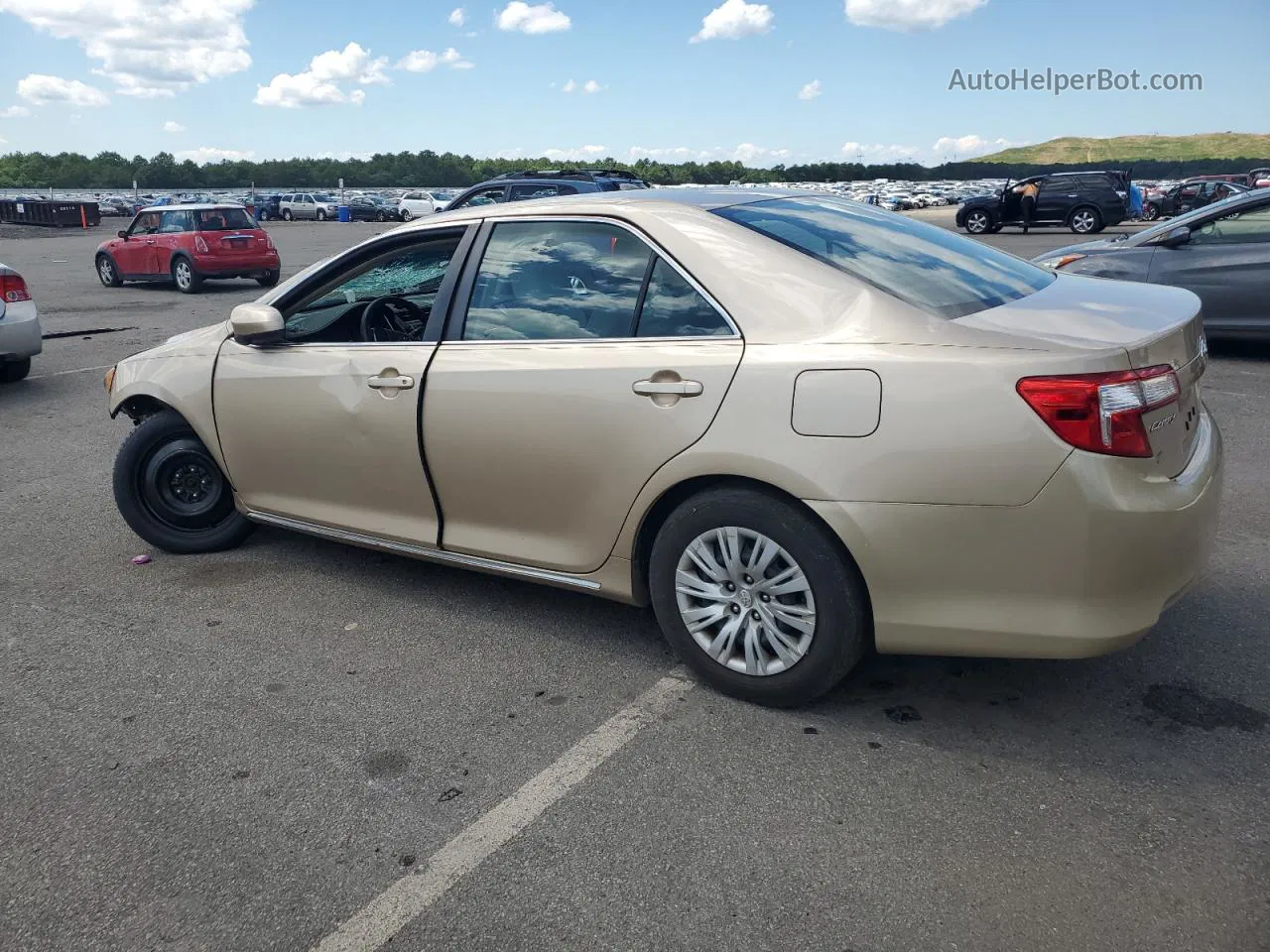 2012 Toyota Camry Base Tan vin: 4T4BF1FK9CR169986