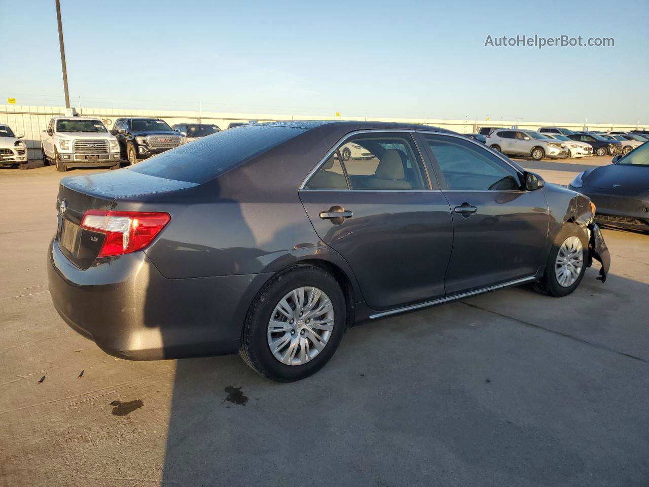 2012 Toyota Camry Base Серый vin: 4T4BF1FK9CR220578