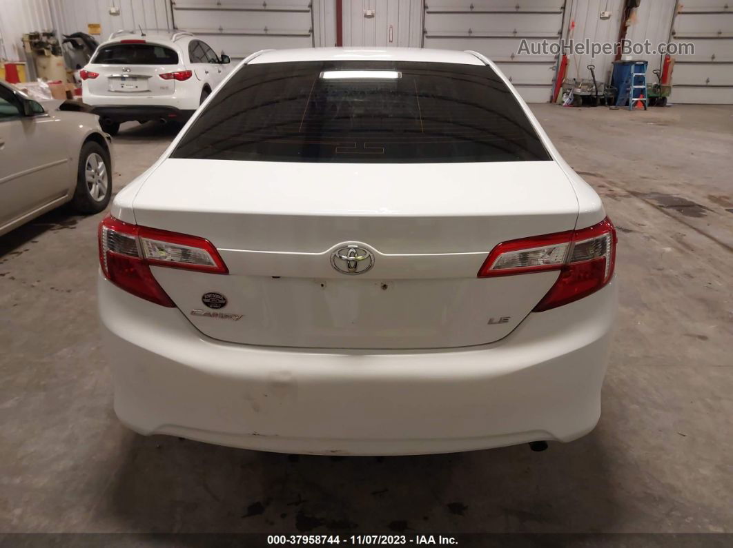 2014 Toyota Camry Le White vin: 4T4BF1FK9ER428835