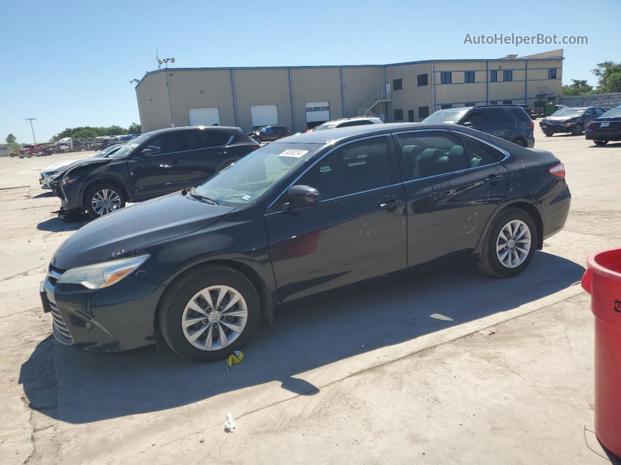 2016 Toyota Camry Le Green vin: 4T4BF1FK9GR533166