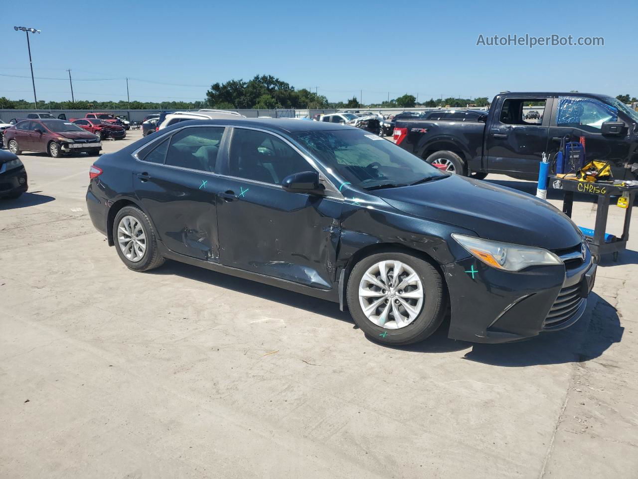 2016 Toyota Camry Le Green vin: 4T4BF1FK9GR533166