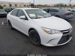 2016 Toyota Camry Le White vin: 4T4BF1FK9GR565440