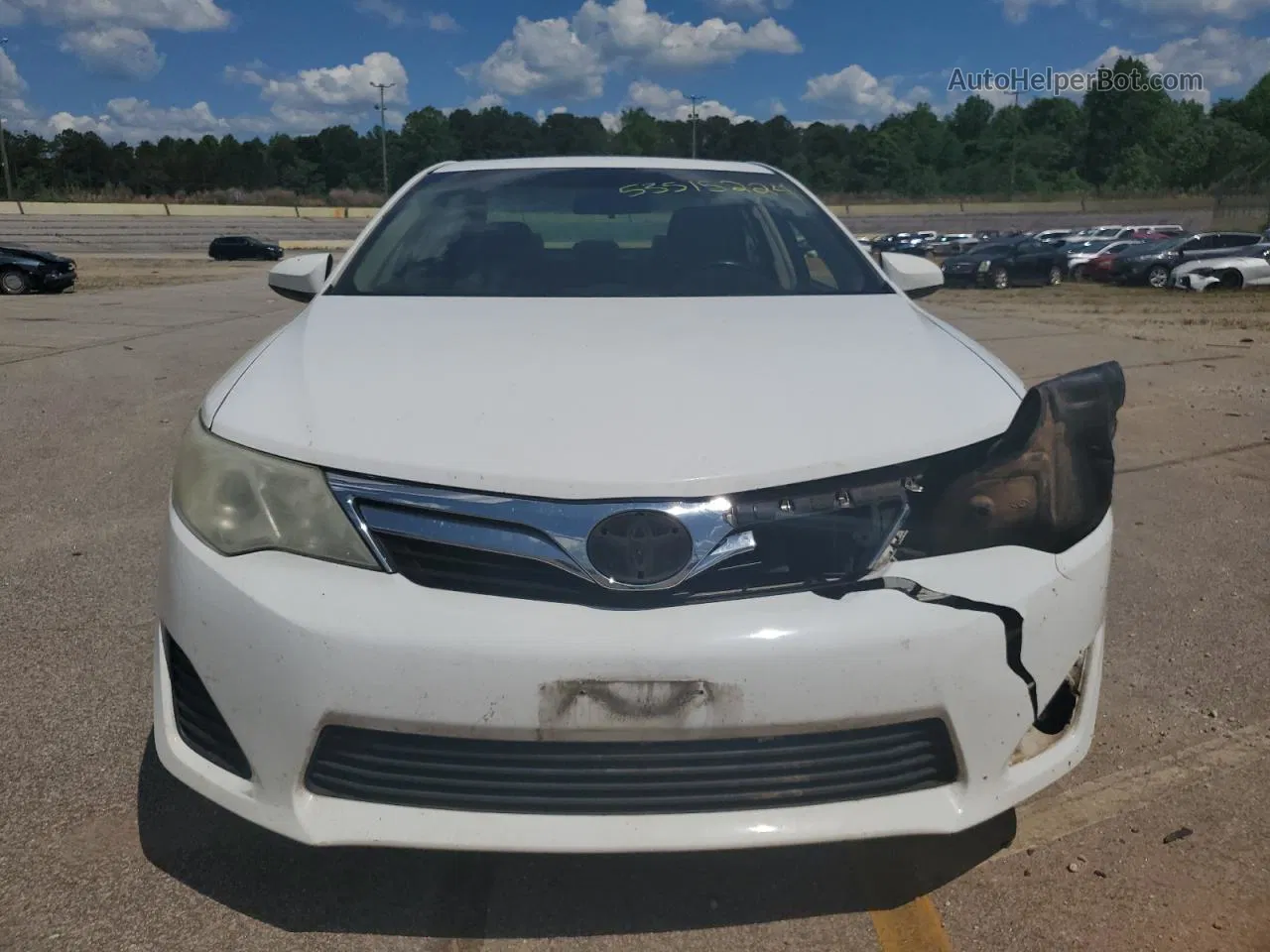 2012 Toyota Camry Base White vin: 4T4BF1FKXCR258787