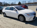 2016 Toyota Camry Le White vin: 4T4BF1FKXGR552020