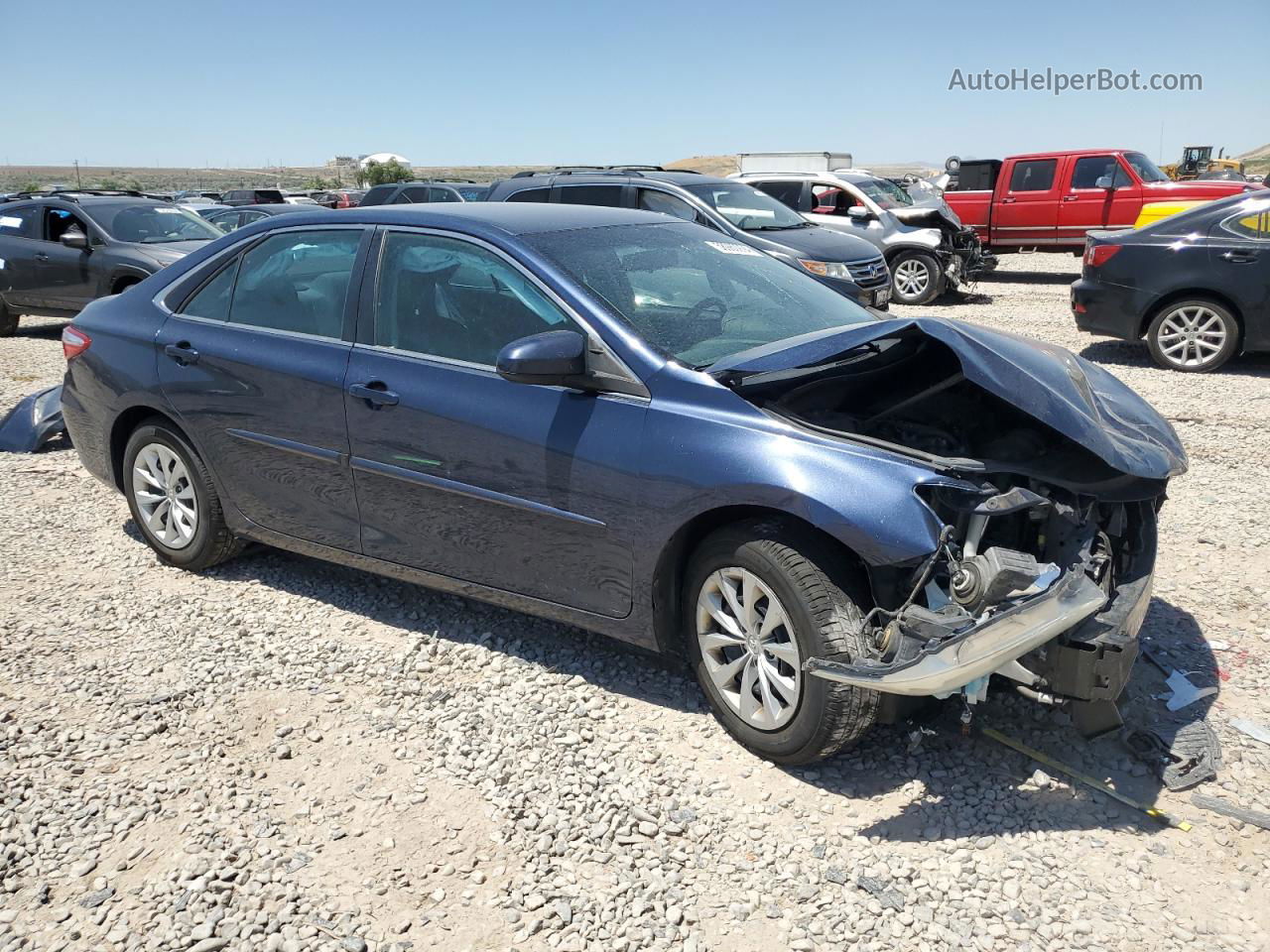 2016 Toyota Camry Le Blue vin: 4T4BF1FKXGR563518