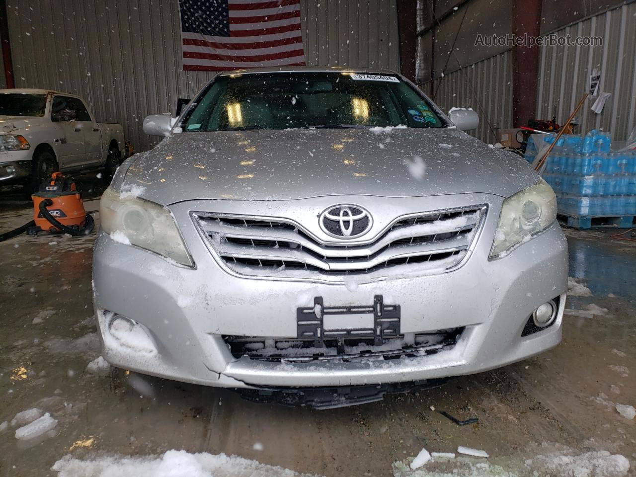 2011 Toyota Camry Base Silver vin: 4T4BF3EK0BR138640