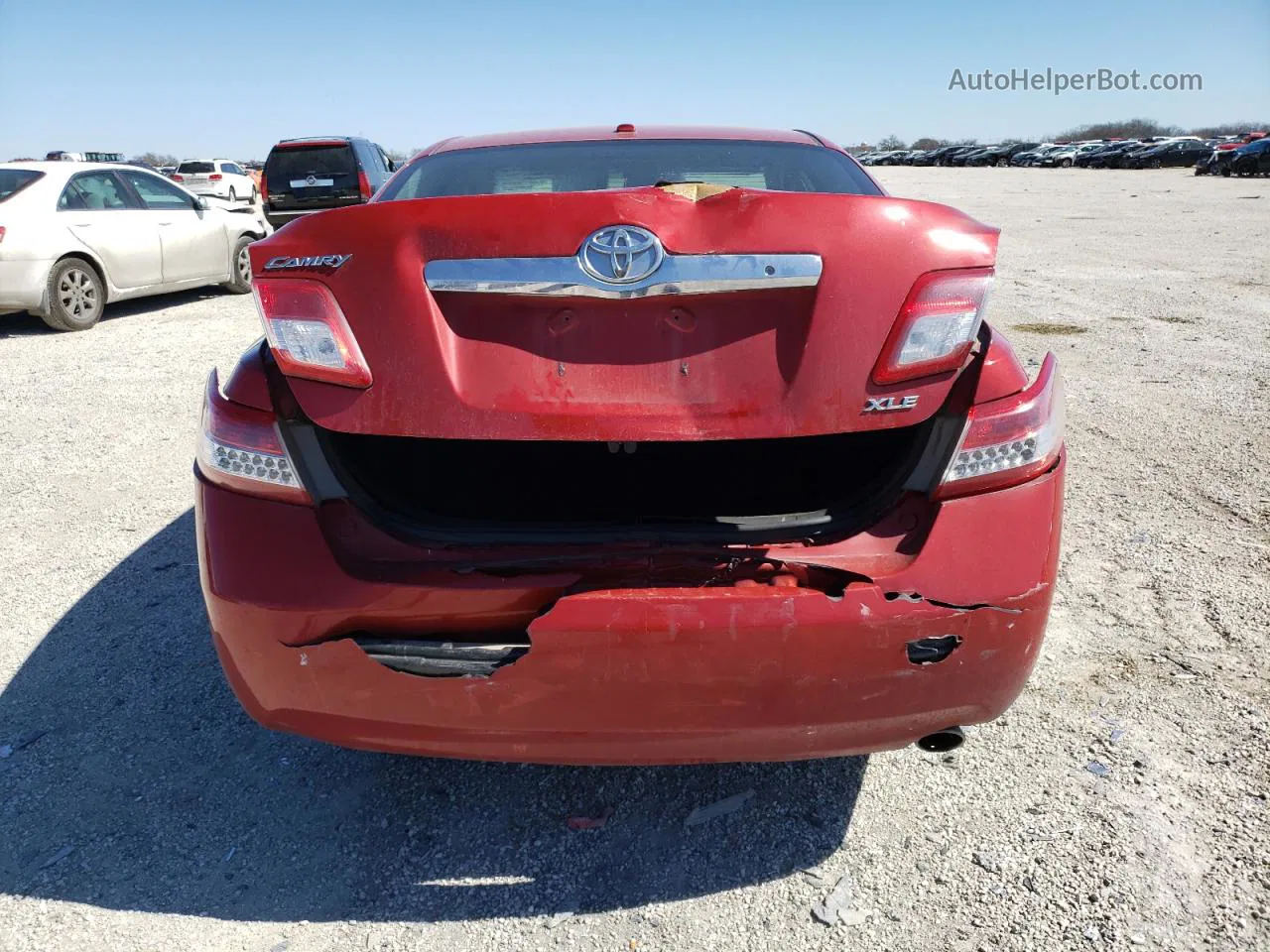 2011 Toyota Camry Base Red vin: 4T4BF3EK0BR152487