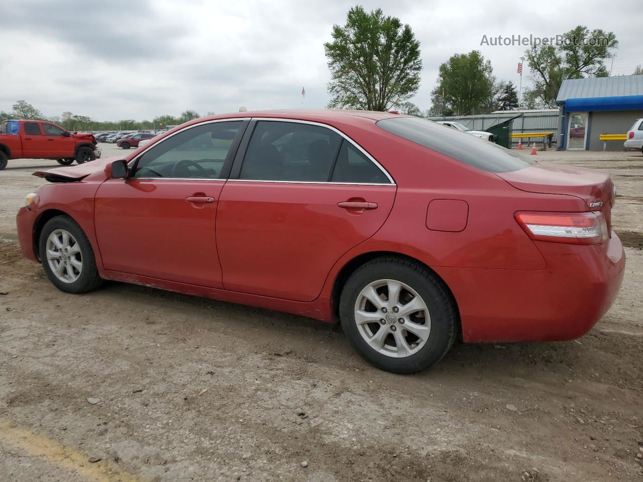 2011 Toyota Camry Base Red vin: 4T4BF3EK0BR208055