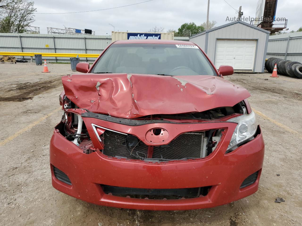 2011 Toyota Camry Base Red vin: 4T4BF3EK0BR208055