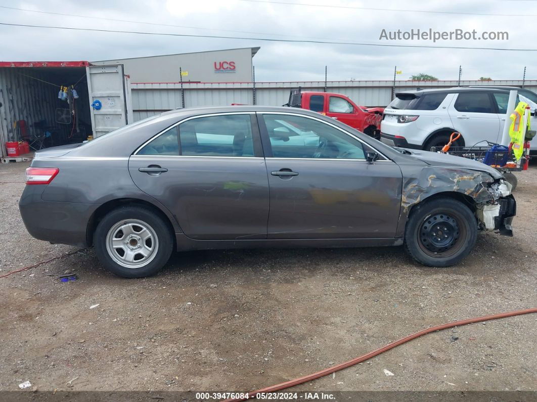 2011 Toyota Camry Le Gray vin: 4T4BF3EK1BR172554