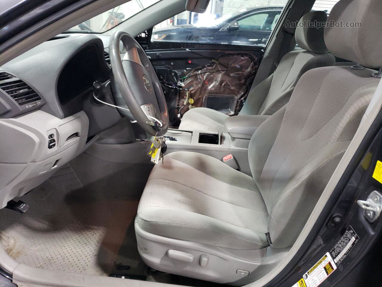 2011 Toyota Camry Base Серый vin: 4T4BF3EK2BR114078