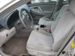 2011 Toyota Camry Base Серебряный vin: 4T4BF3EK2BR144438