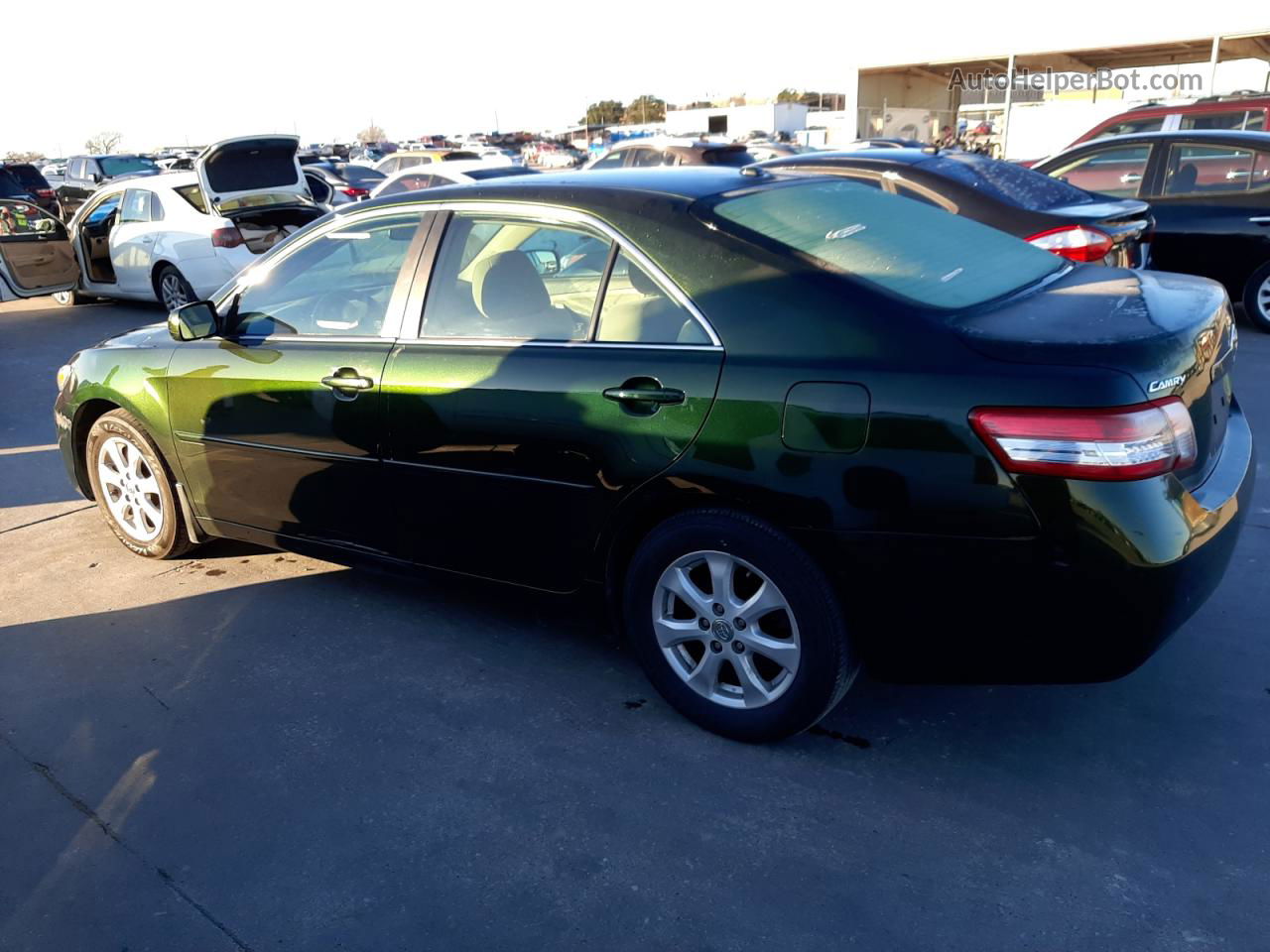 2011 Toyota Camry Base Green vin: 4T4BF3EK2BR159411